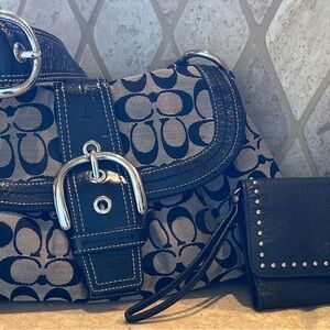 Coach Signature Hobo Shoulder Bag + Matching Studded Wristlet Wallet Black Gray